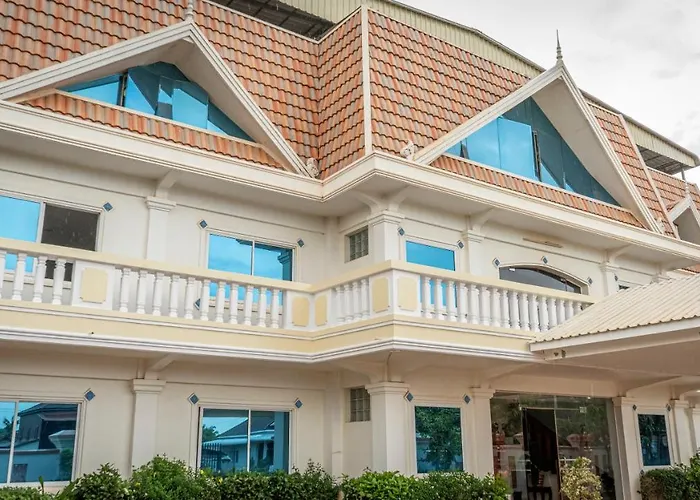 Carmel Boutique Hotel Hotel