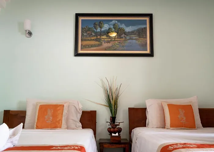 Carmel Boutique Hotel 3*