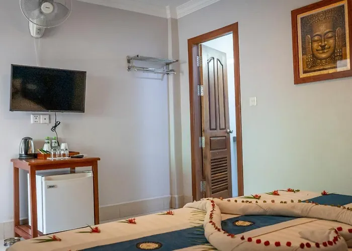 Carmel Boutique Hotel Phumi Kantrak